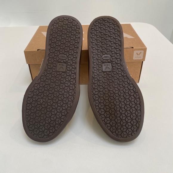 Veja Campo Bold Suede in Liquor/Pierre sz 39EU/8US New in Box - Picture 7 of 7